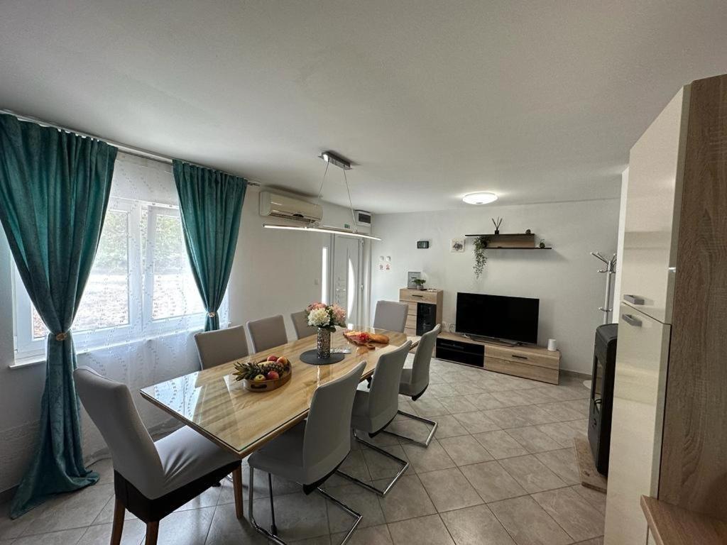 Villa Green Hill, Cista Velika, Imotski Omiš Exteriör bild